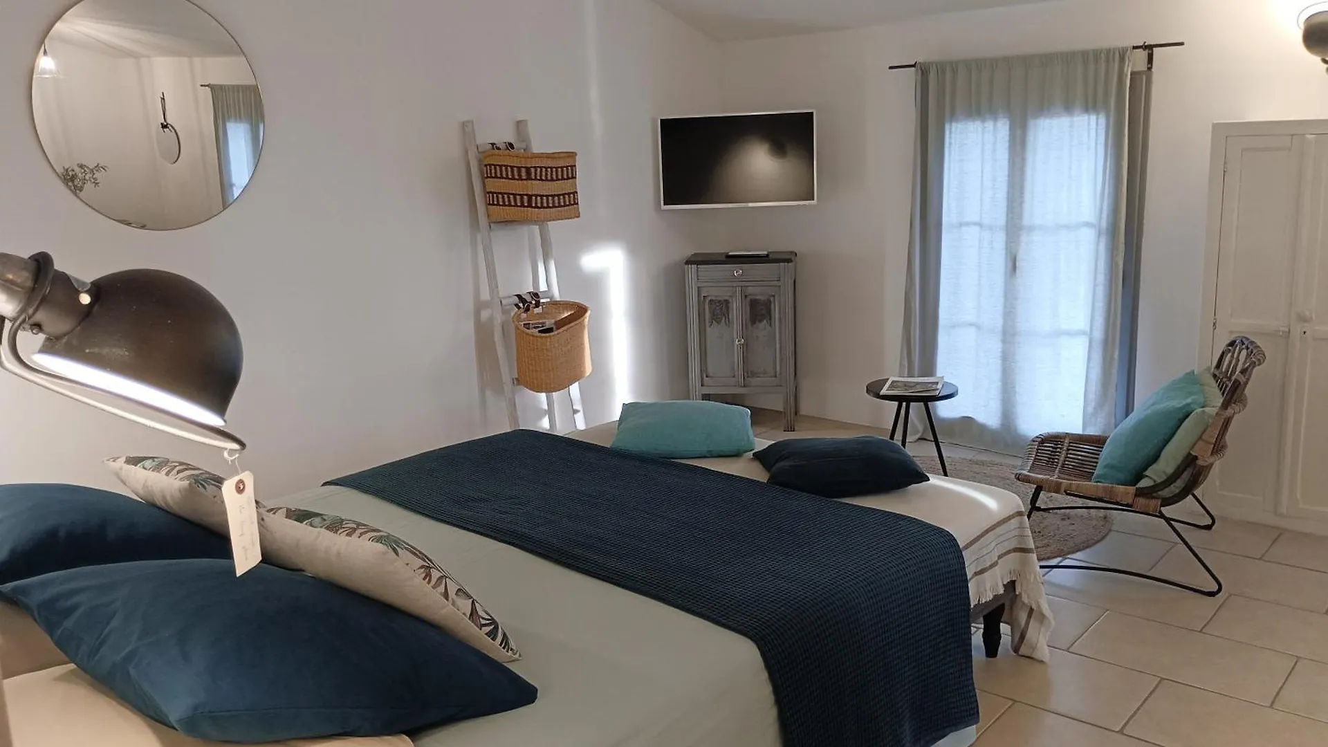 Vue Imprenable Sur La Sorgue Apartment L'Isle-sur-la-Sorgue France